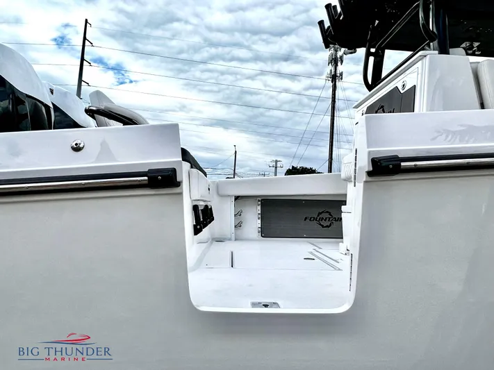  Yacht Photos Pics 2023 Fountain 38 TE boat at Big Thunder Marine, rear view.