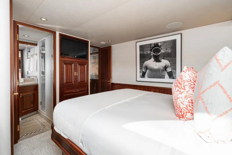 Nauti N Nice Yacht Photos Pics 