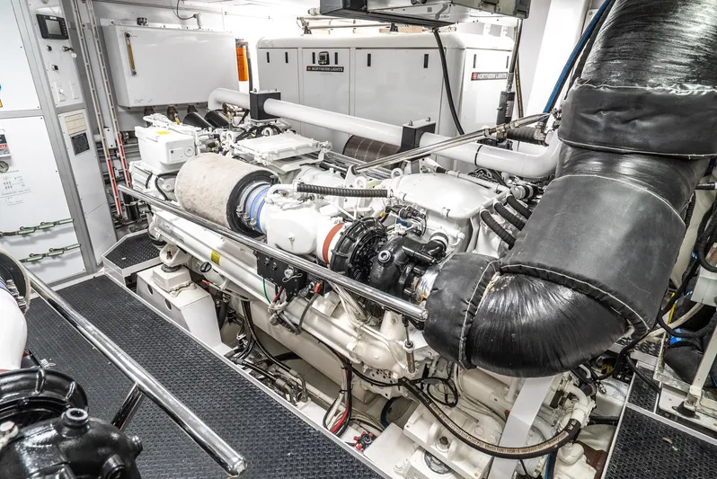 Nauti N Nice Yacht Photos Pics 