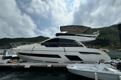 Fairline Squadron 53