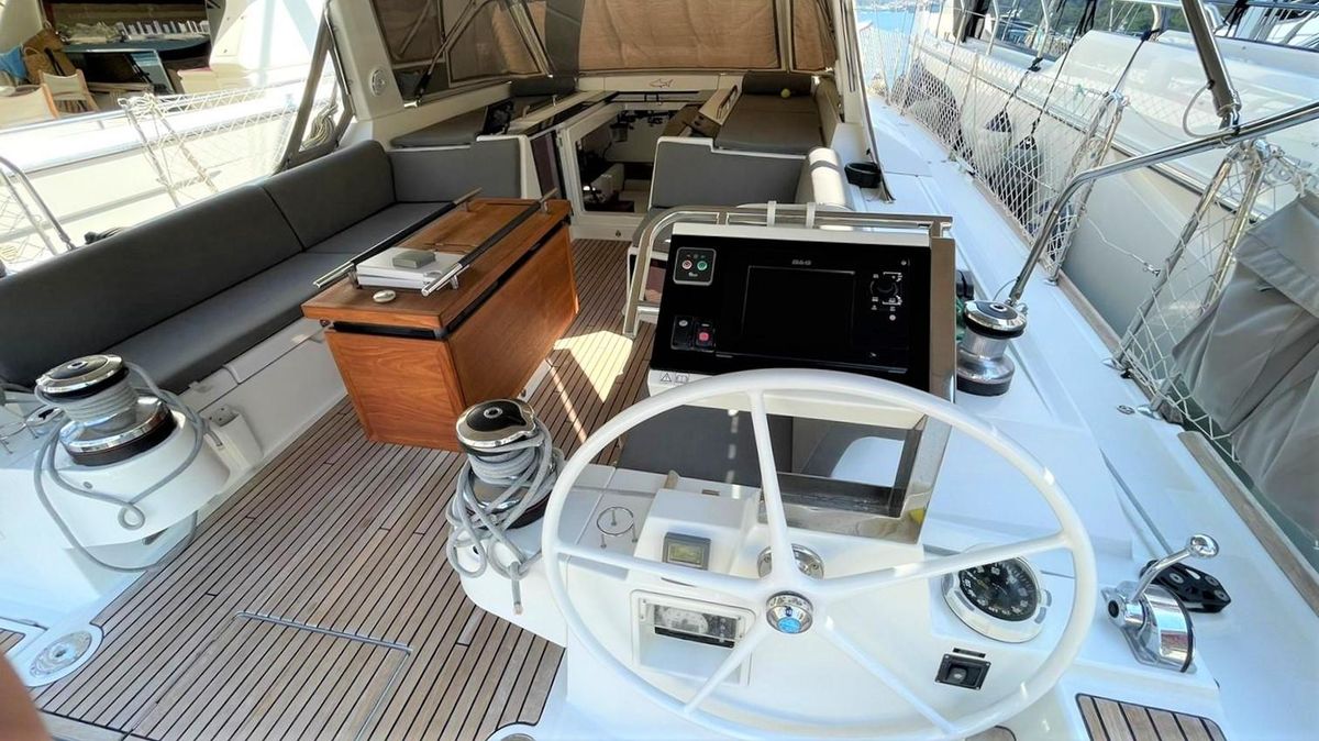 2015 Beneteau 55 