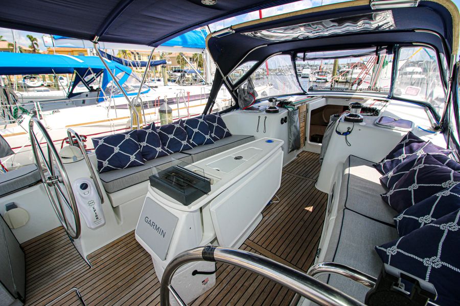 2012 Beneteau Oceanis 54