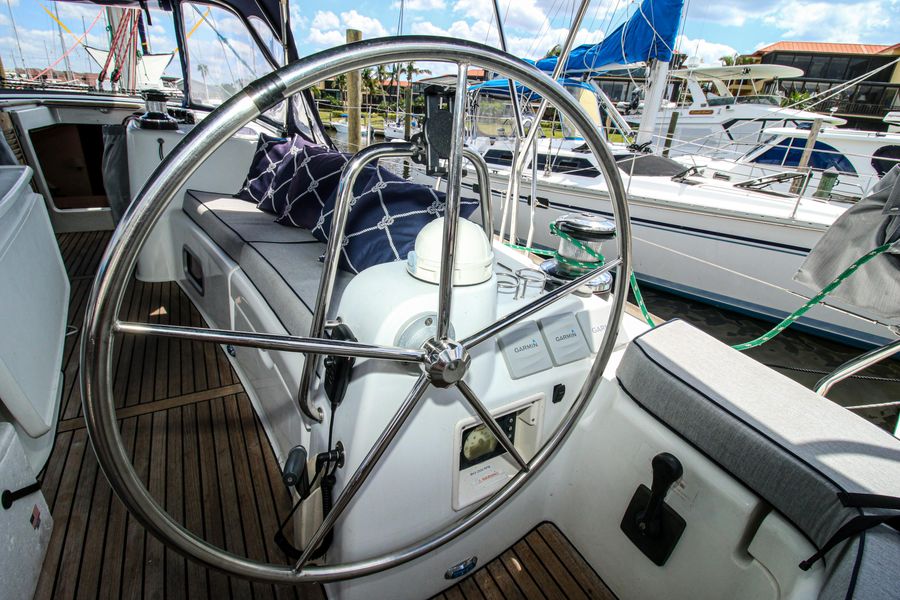 2012 Beneteau Oceanis 54