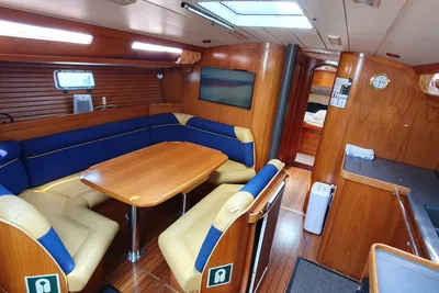 1989 Jeanneau Sun Magic 44
