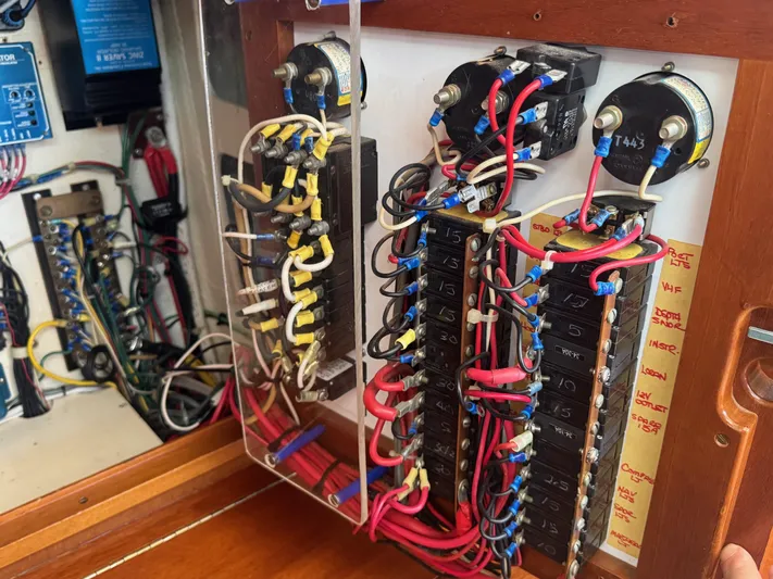 Mirage Yacht Photos Pics 