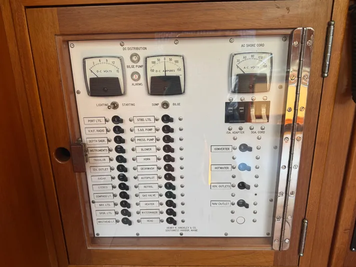 Mirage Yacht Photos Pics 