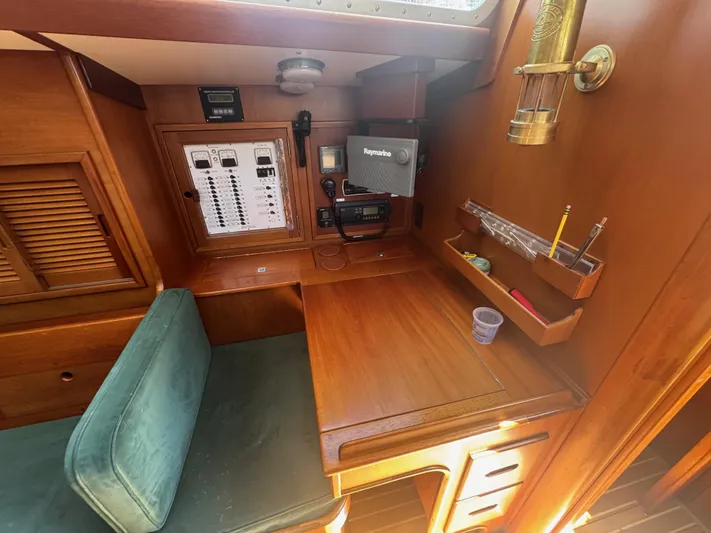 Mirage Yacht Photos Pics 