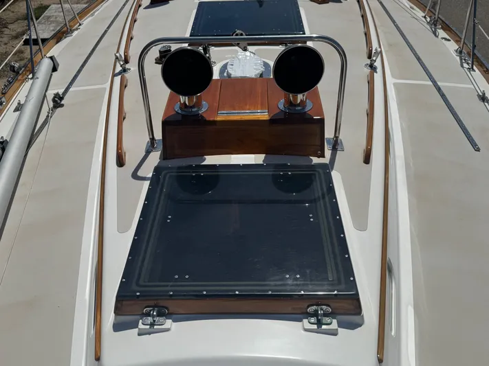 Mirage Yacht Photos Pics 