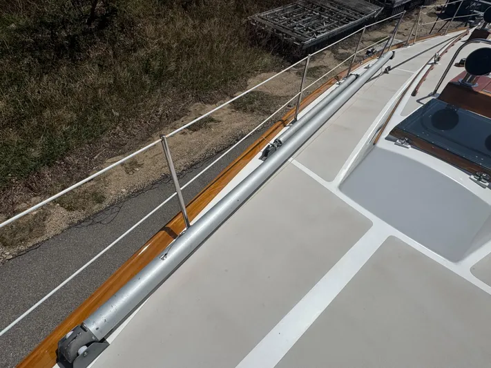 Mirage Yacht Photos Pics 