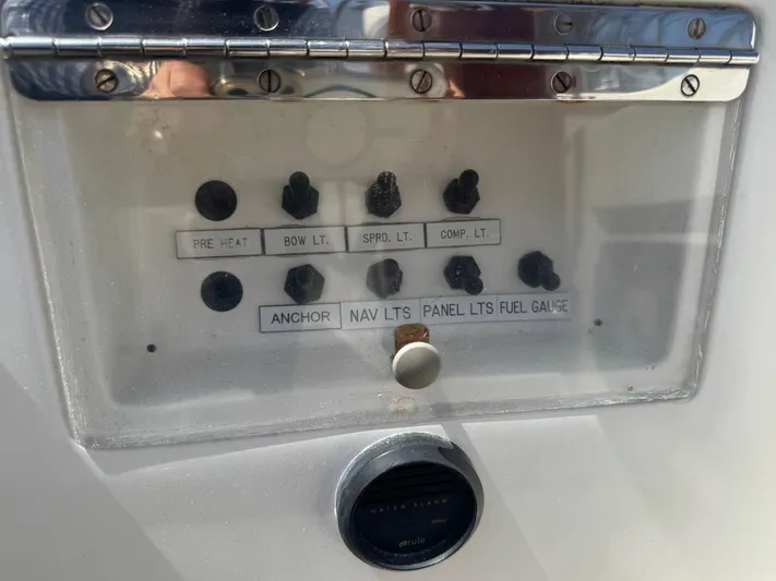 Mirage Yacht Photos Pics 