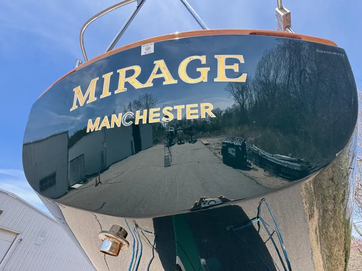 Mirage Yacht Photos Pics 