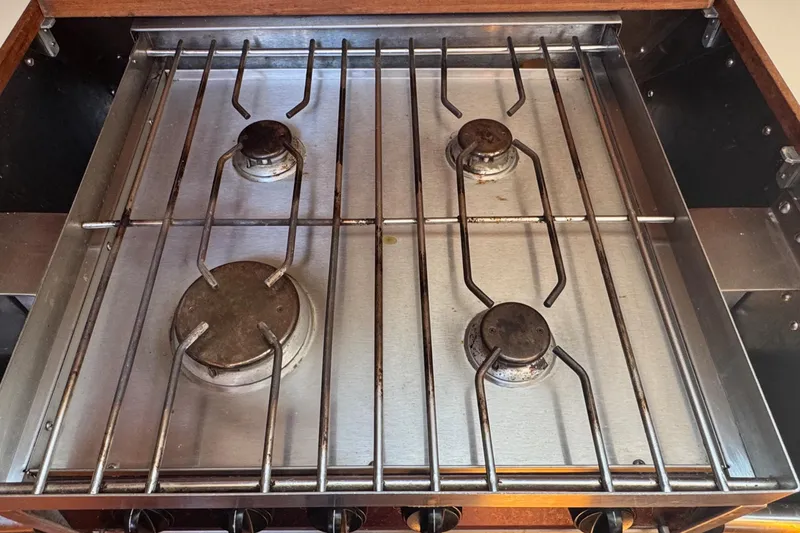 Mirage Yacht Photos Pics 