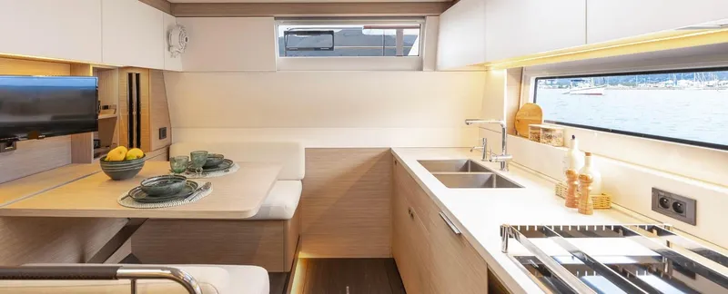  Yacht Photos Pics IMG_0082.jpg