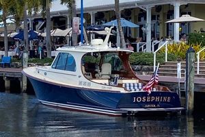 2017 37' Hinckley-Picnic Boat 37 MKIII Jupiter, FL, US