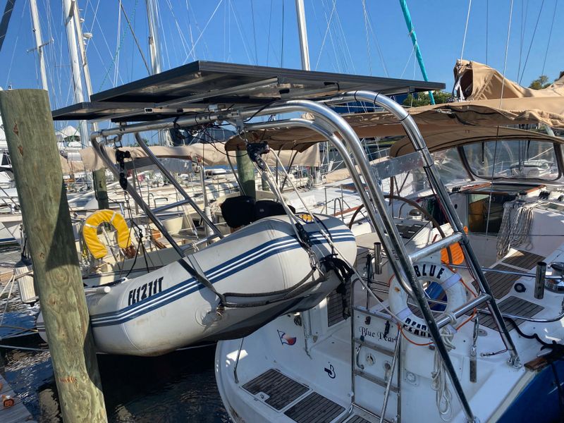 2005 Beneteau 423