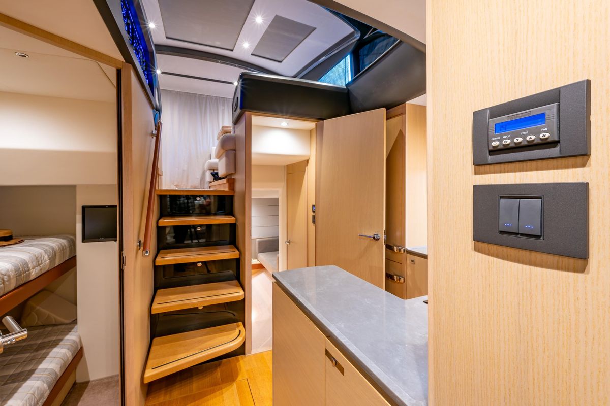 2017 Princess 58 