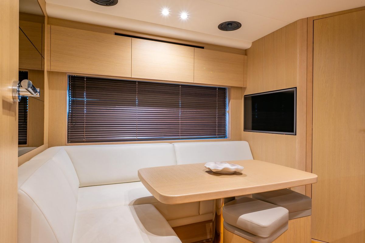 2017 Princess 58 