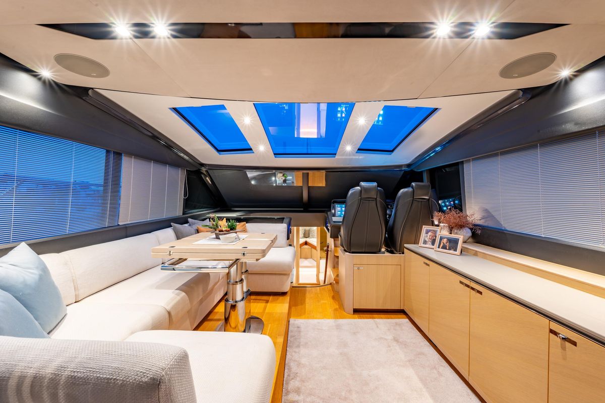 2017 Princess 58 