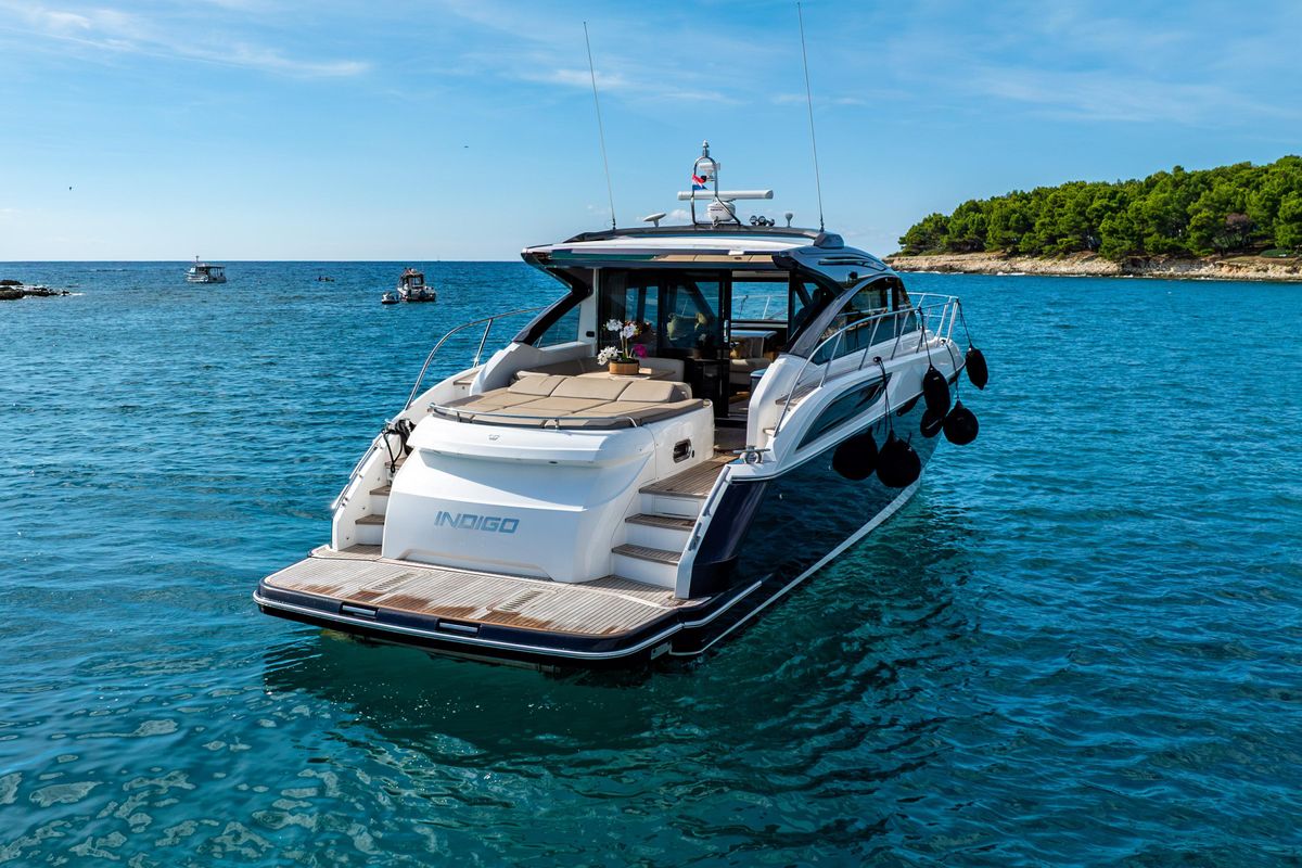 2017 Princess 58 