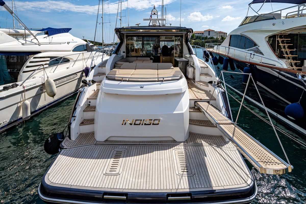 2017 Princess 58 
