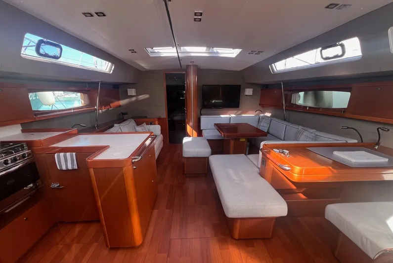  Yacht Photos Pics IMG_3586.jpg