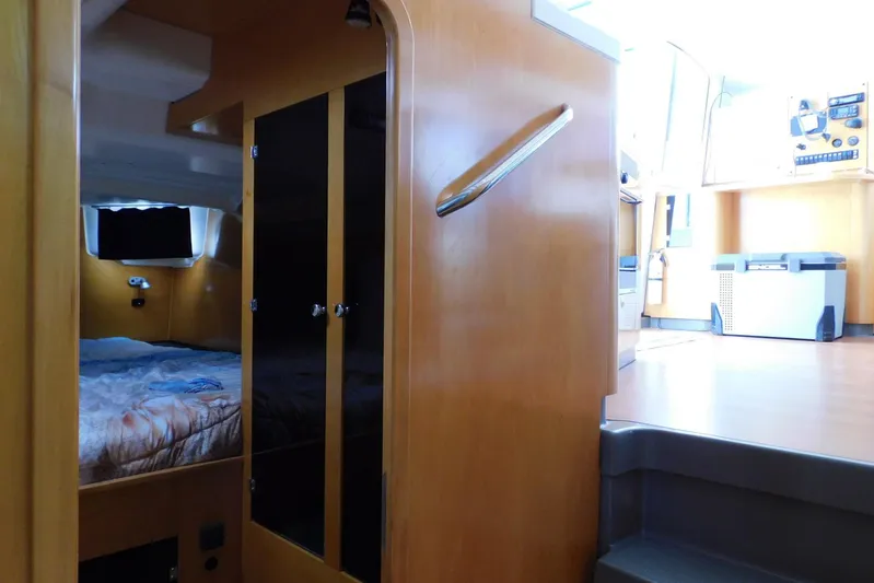 Sail La Vie Yacht Photos Pics Interior of 2007 Fountaine Pajot Mahe 36 Evolution catamaran, featuring cabin and navigation area.