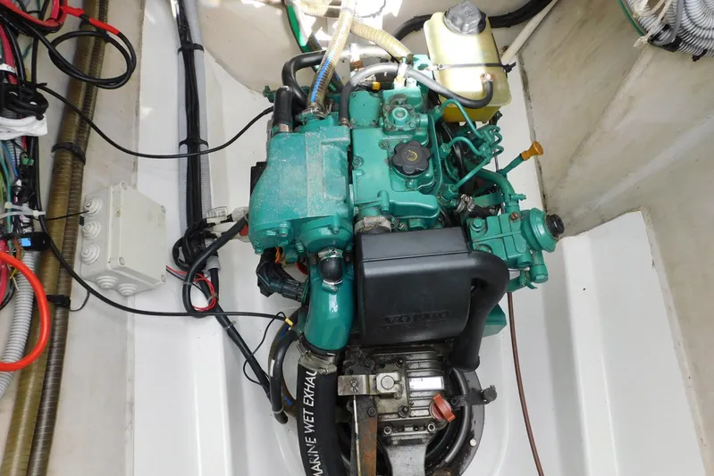 Sail La Vie Yacht Photos Pics Engine compartment of 2007 Fountaine Pajot Mahe 36 Evolution catamaran, featuring Volvo Penta engine.