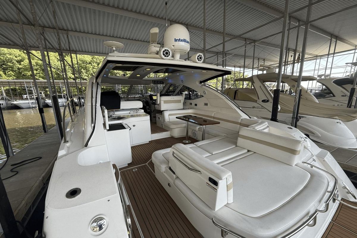2010 Sea Ray 47 