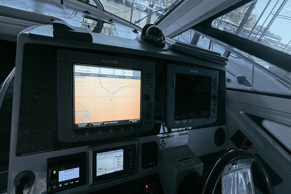 2010 Sea Ray 47 