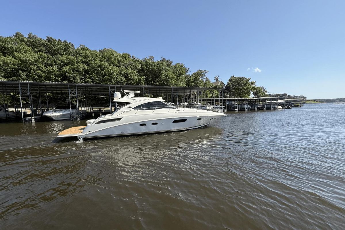 2010 Sea Ray 47 