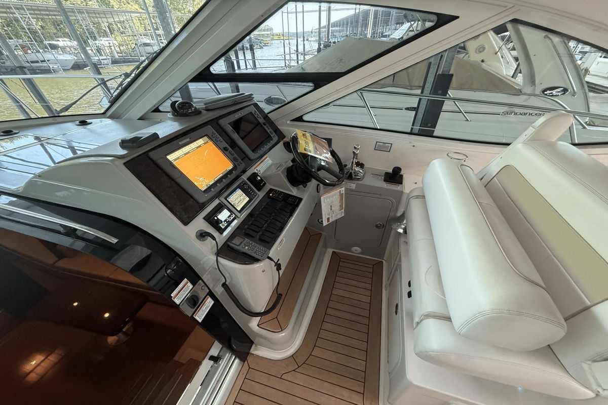 2010 Sea Ray 47 