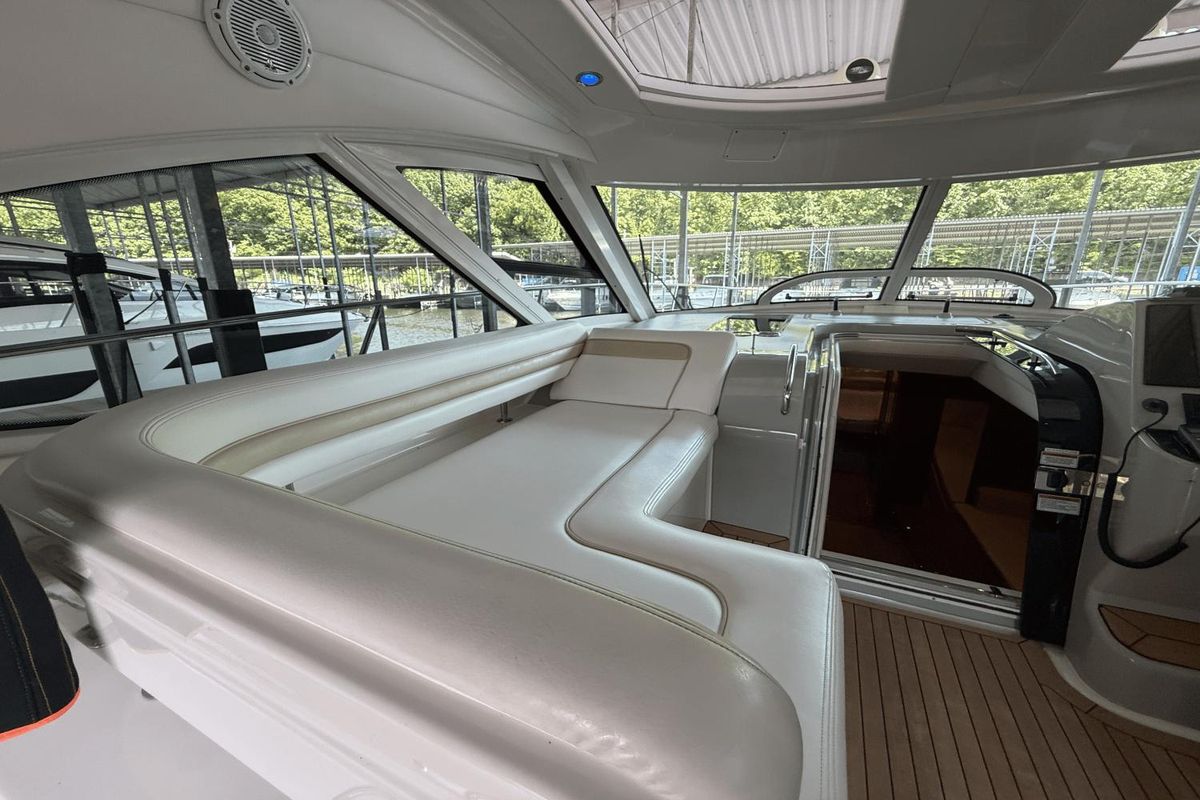 2010 Sea Ray 47 