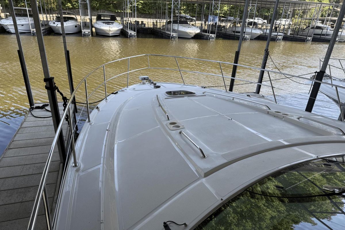 2010 Sea Ray 47 