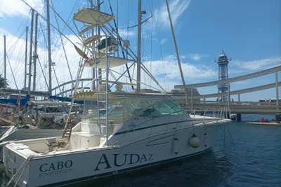 1998 Cabo 45 Express