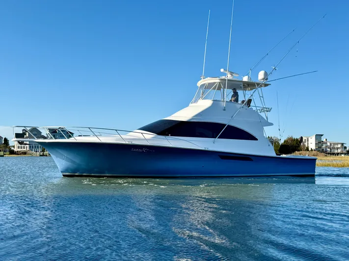 Turnin Fins Yacht Photos Pics 