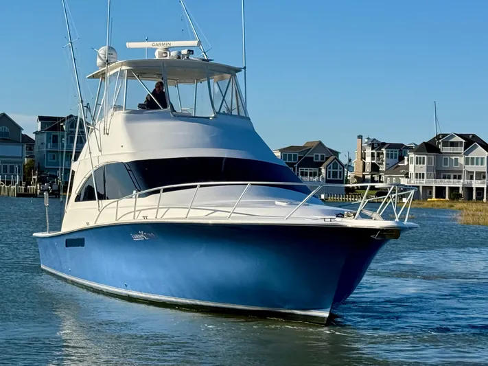 Turnin Fins Yacht Photos Pics 