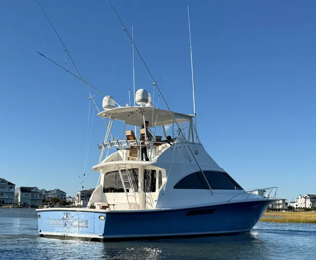 Turnin Fins Yacht Photos Pics 