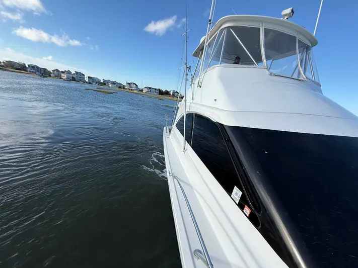 Turnin Fins Yacht Photos Pics 