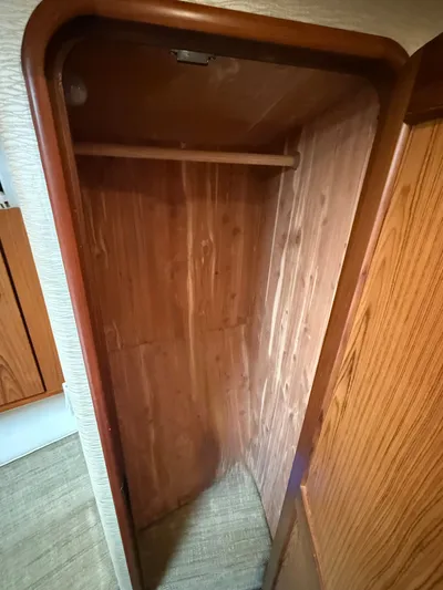 Turnin Fins Yacht Photos Pics 