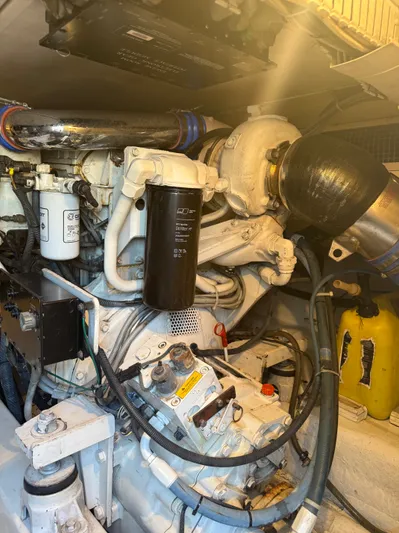 Turnin Fins Yacht Photos Pics 