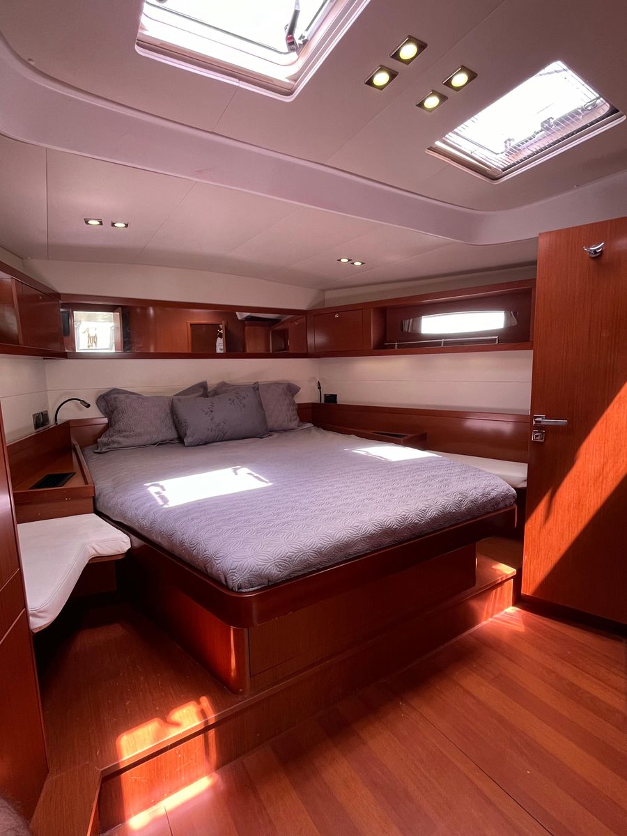 2012 Beneteau 58 