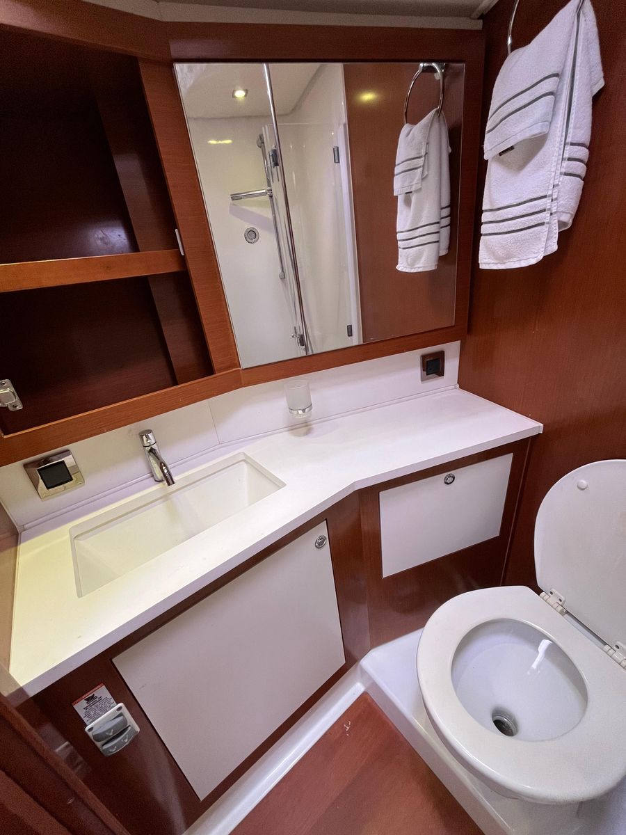2012 Beneteau 58 