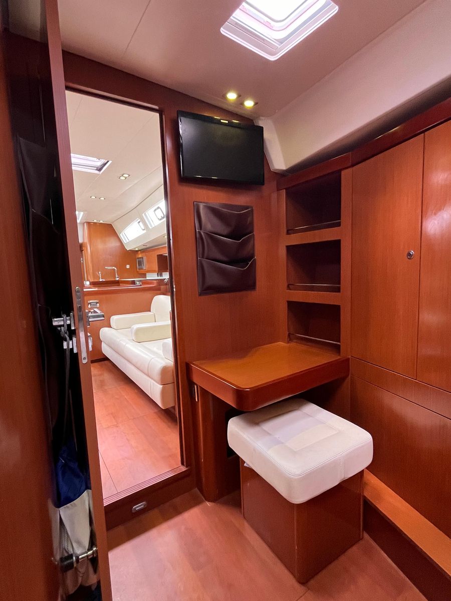 2012 Beneteau 58 