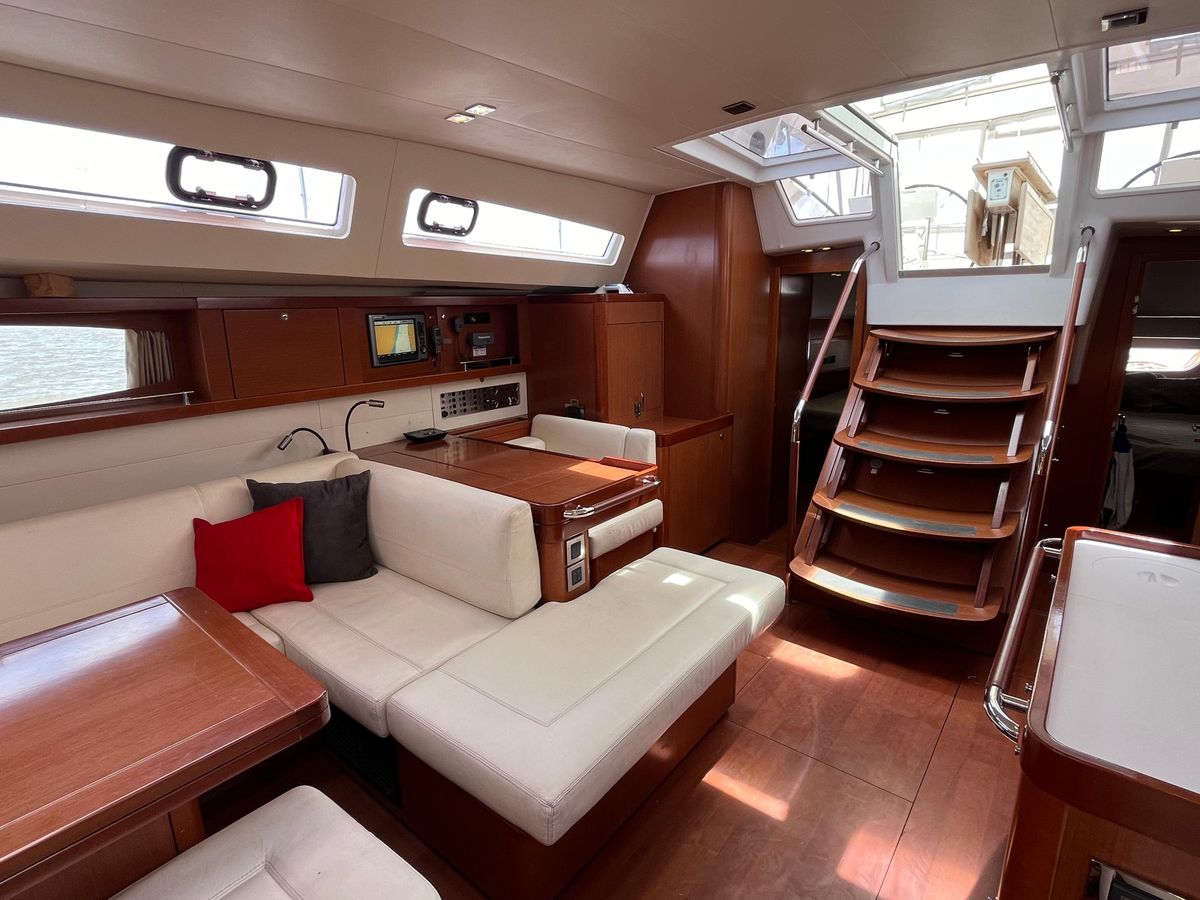 2012 Beneteau 58 