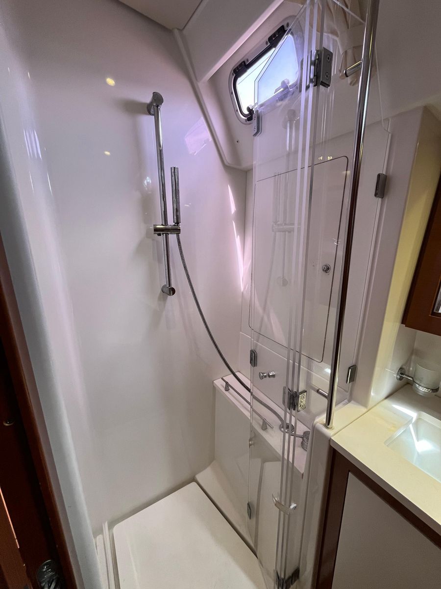 2012 Beneteau 58 