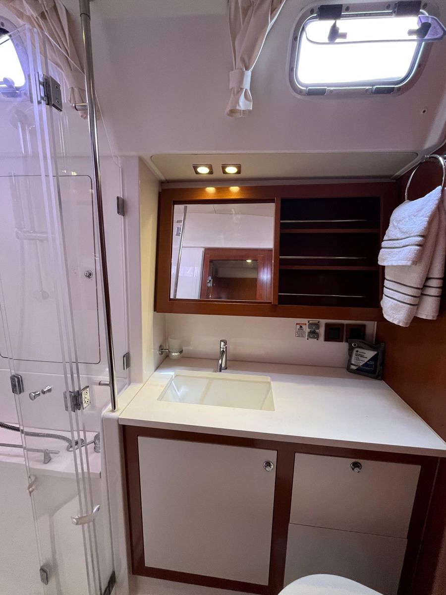 2012 Beneteau 58 