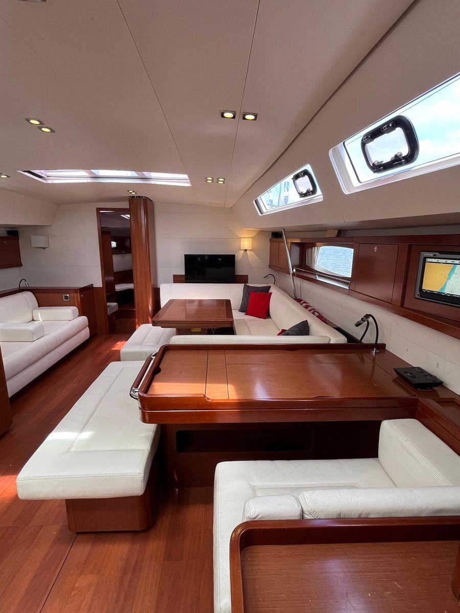 2012 Beneteau 58 