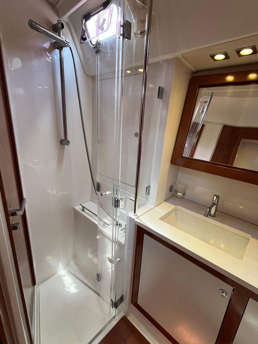 2012 Beneteau 58 