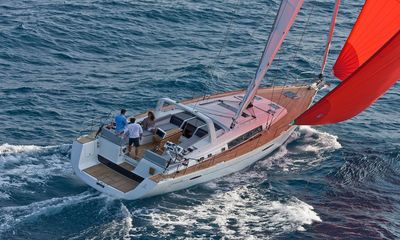Yacht