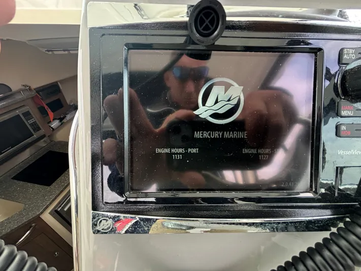  Yacht Photos Pics Close-up of Mercury Marine display on 2014 Boston Whaler 285 Conquest boat.